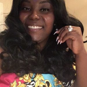 Meet your Posher, Brianne